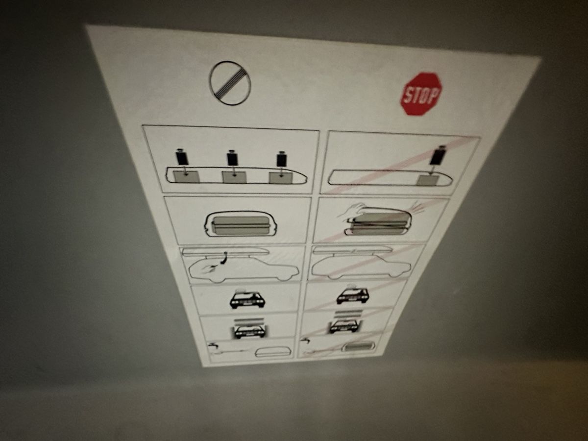 Box da tetto: Dachbox von Mercedes Benz – Usato da Zürich venduto da Flokke33 4