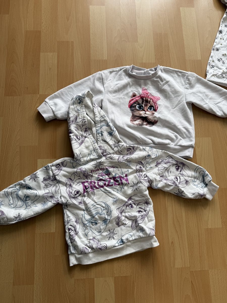 Lotti & Set di vestiti: 92-98 Kleider päkli – Usato da Busswil BE venduto da Izabella1990 4