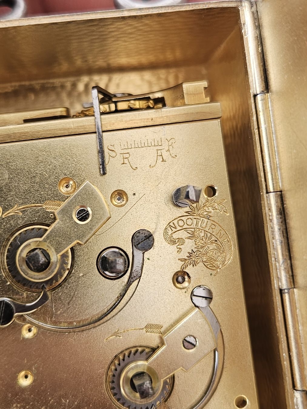Orologi da terra & Orologi da parete: Art Deco Tisch Uhr Silber ca 1920 – Usato da Rickenbach b. Wil venduto da nic_8ljr 5
