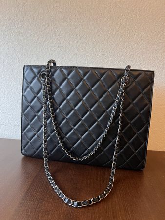 Schwarze Tasche CHANEL-style top Zustand
