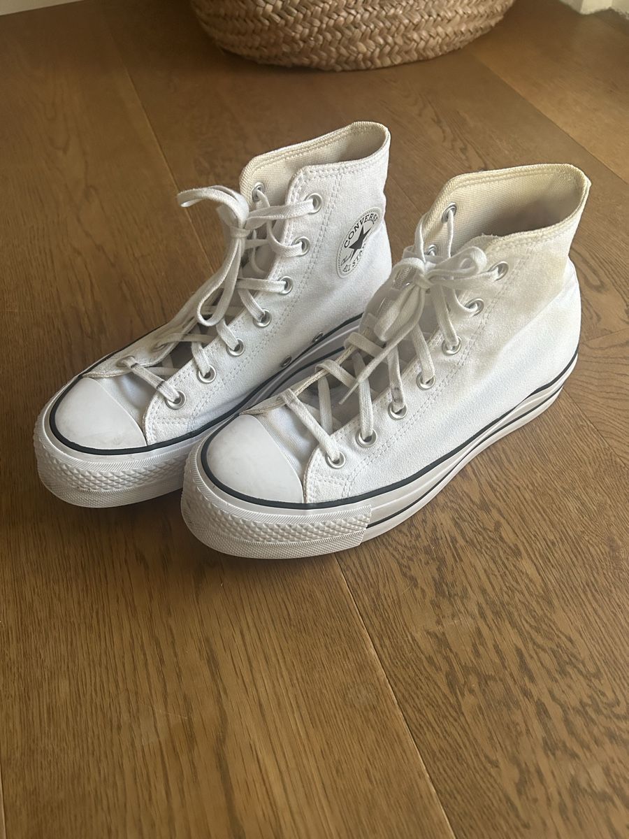 Converse Chaussures hommes: Converse All Star Grösse 38 – D'occasion à Hausen am Albis par leonie.mitti