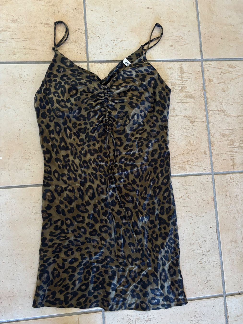 Zara Vestiti: Robe zara new – Nuovo (secondo la descrizione) da St-Légier- La Chiésaz venduto da anh_9289 2