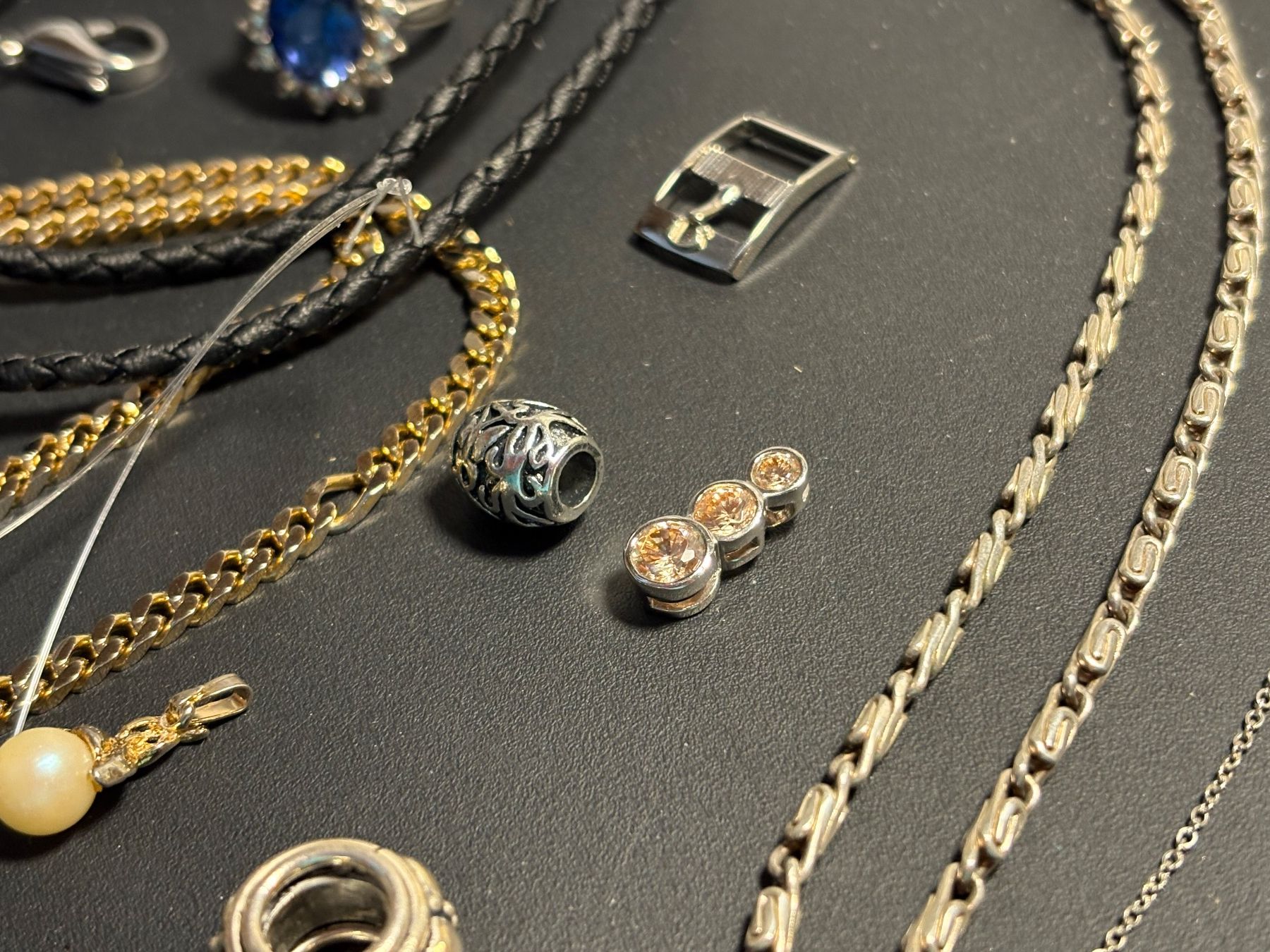 Sonstiger Schmuck: Grosses, gemischtes Spuck od – Gebraucht aus St. Peterzell von verena40 2