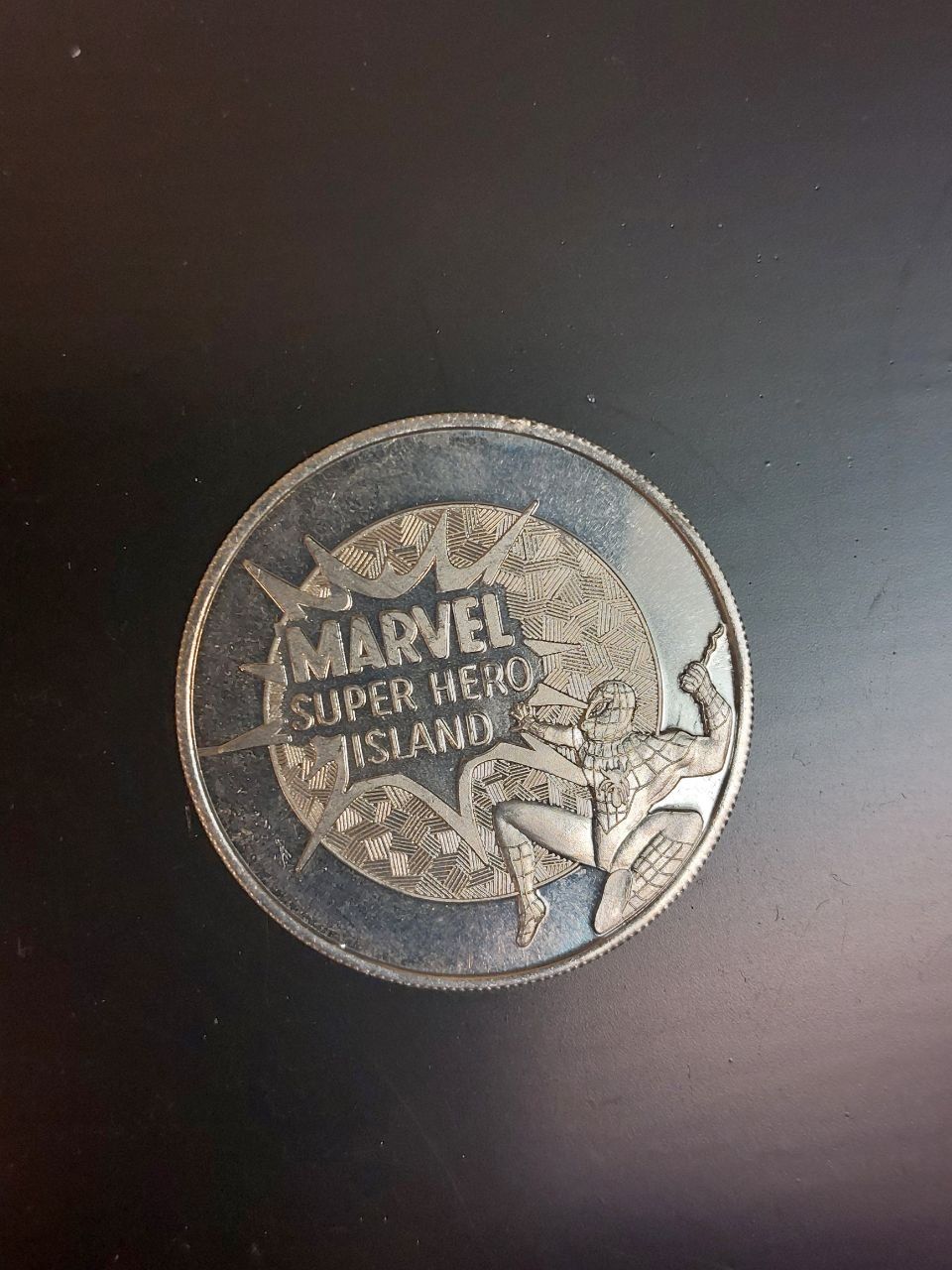 Medaillen: Token from Marvel Super Hero Island at Universal Studios. – Gebraucht aus Pambio Noranco von Pol69