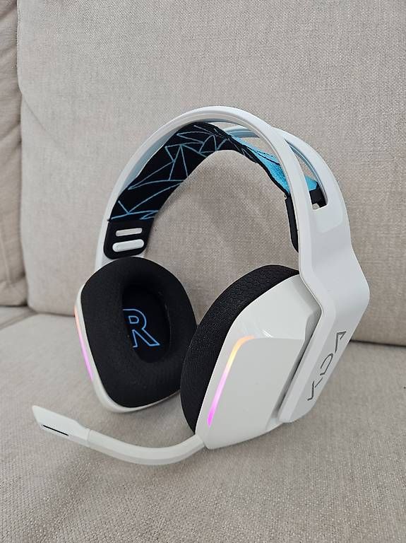 Logitech Cuffie: Logitech G733 kabelloses Gaming Headset, weiss – Usato da Zürich venduto da jan_xv9v 1