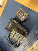 Würth Ladegerät mit 2x Akku