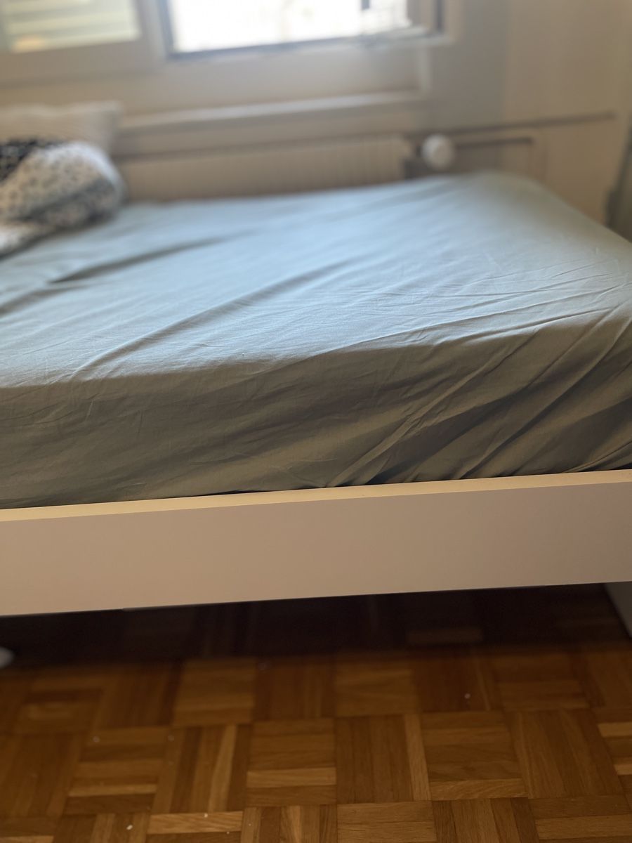 Ikea Letti: Komplett weißes Bett – Nuovo (secondo la descrizione) da Zürich venduto da aym_ls25 2