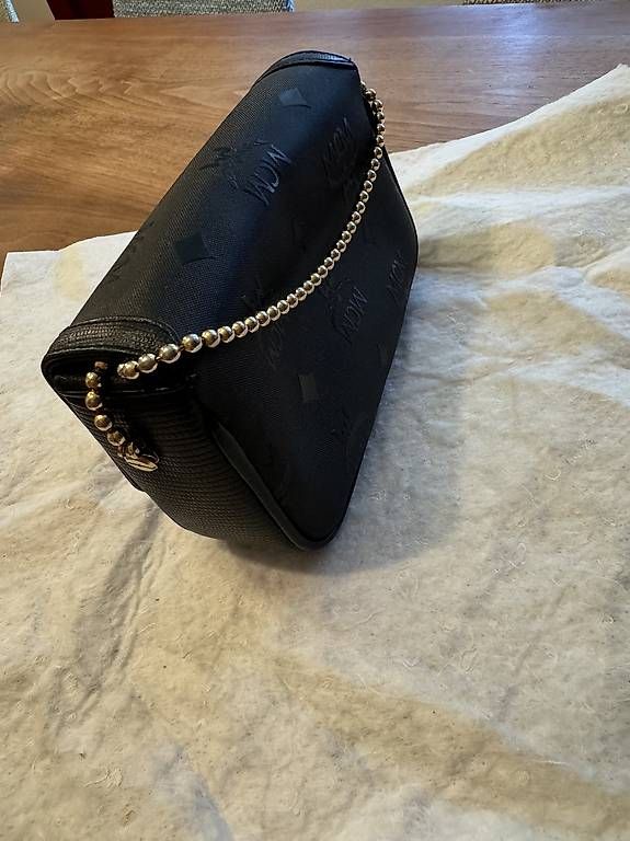 Mcm Borse da donna: MCM mini crossbody bag – Usato da Liestal venduto da iv01 1
