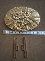 Gürtelschnalle gold farbig mit Blumen Motiv