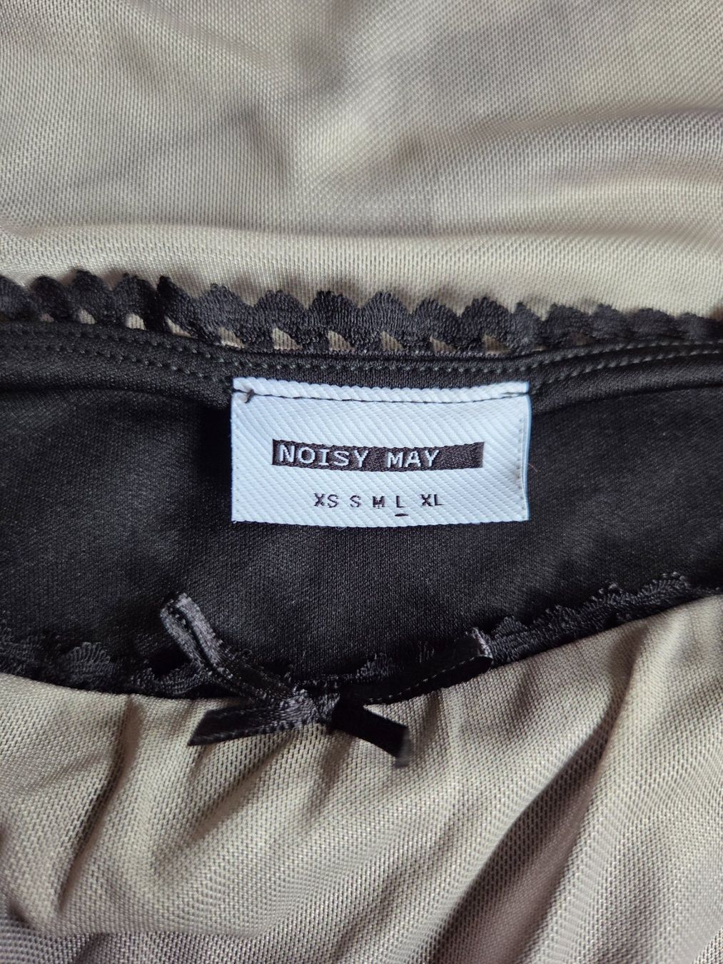 Gonne: Noisy May Mesh Pencil Skirt – Nuovo (secondo la descrizione) da Bern venduto da -Aniko- 4