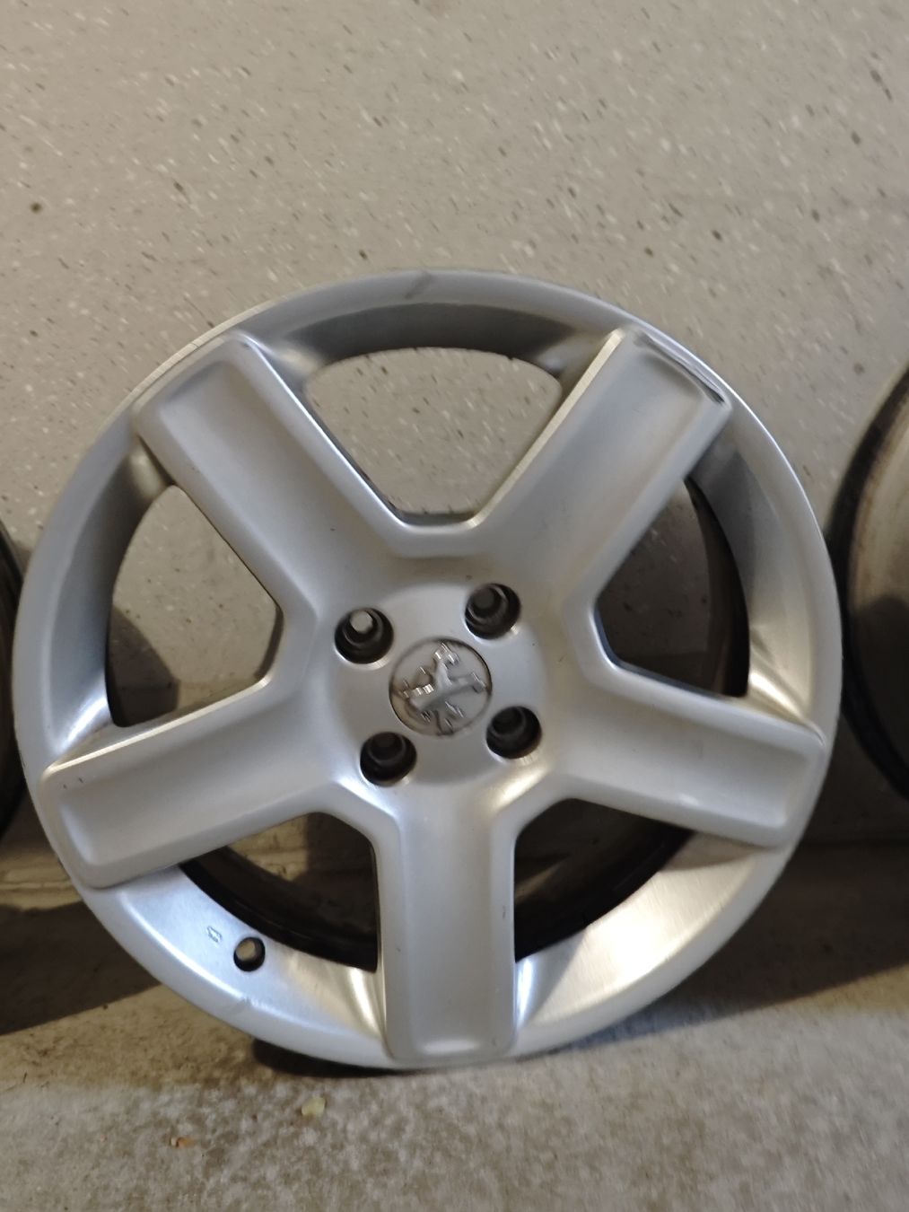 Peugeot Cerchioni: Felgen Peugeot Challenger 2 – Usato da Spiez venduto da G555CS 3