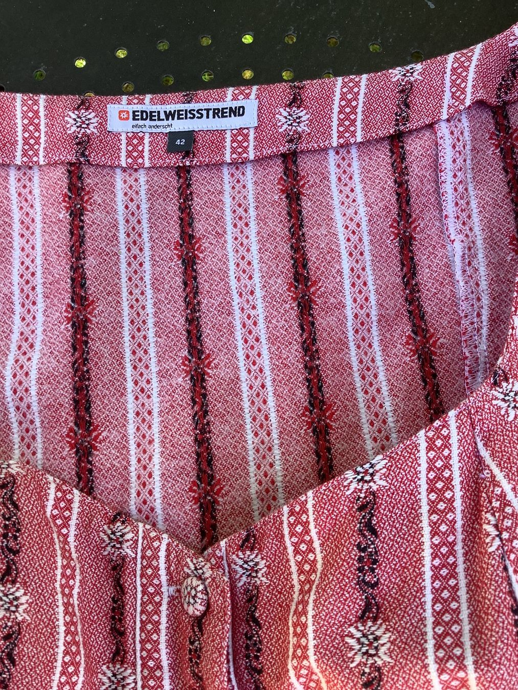 Camicette: Trachtenbluse Edelweisstrend rosa-weiss gemustert Gr 42 – Nuovo (secondo la descrizione) da Regensdorf venduto da sdm_2yvx 4
