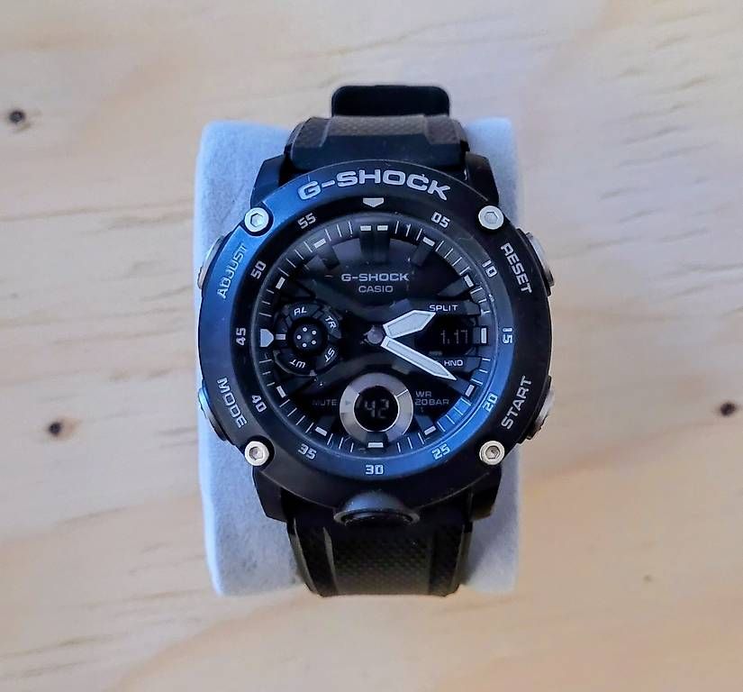 Uhren: Casio G-Shock GA-2000S-1AER – Gebraucht aus Ligornetto von hav_9tdh