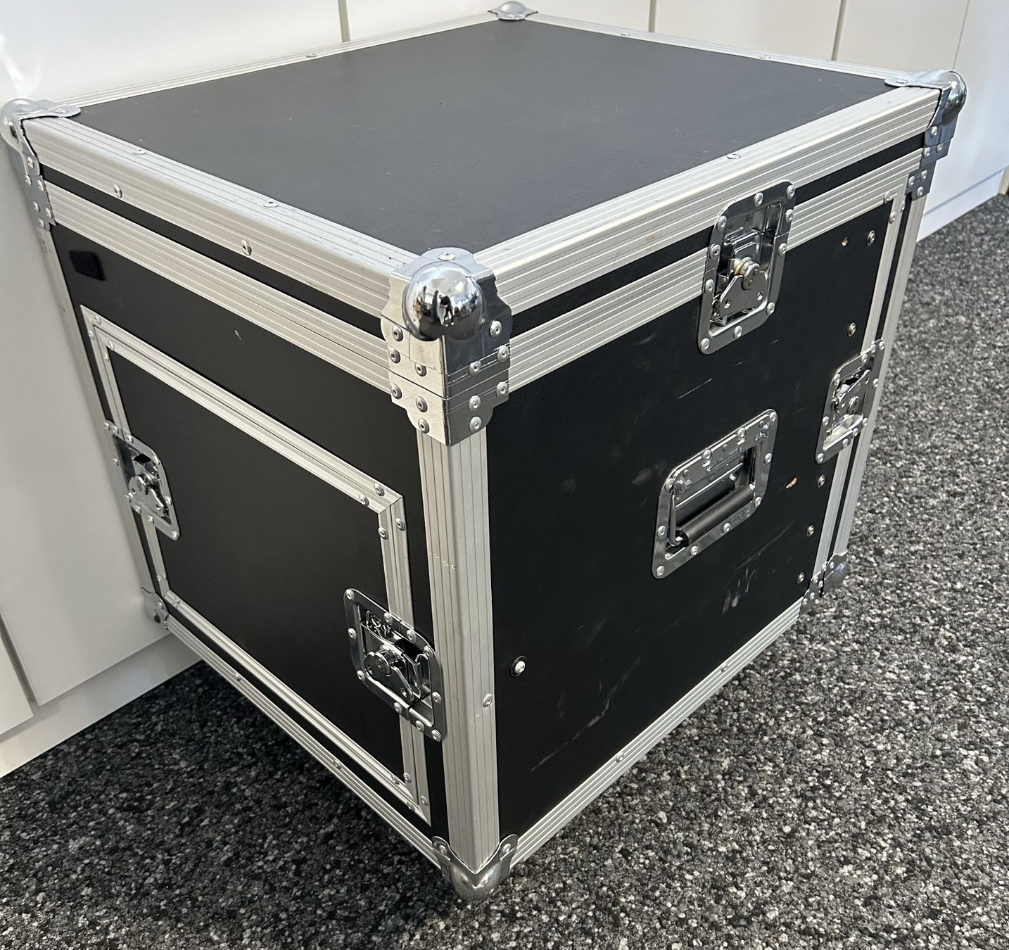 Sonstiges Zubehör: Robustes Flightcase / Transport-Rack mit Rollen – Gebraucht aus Buchs SG von LogistikBuchs