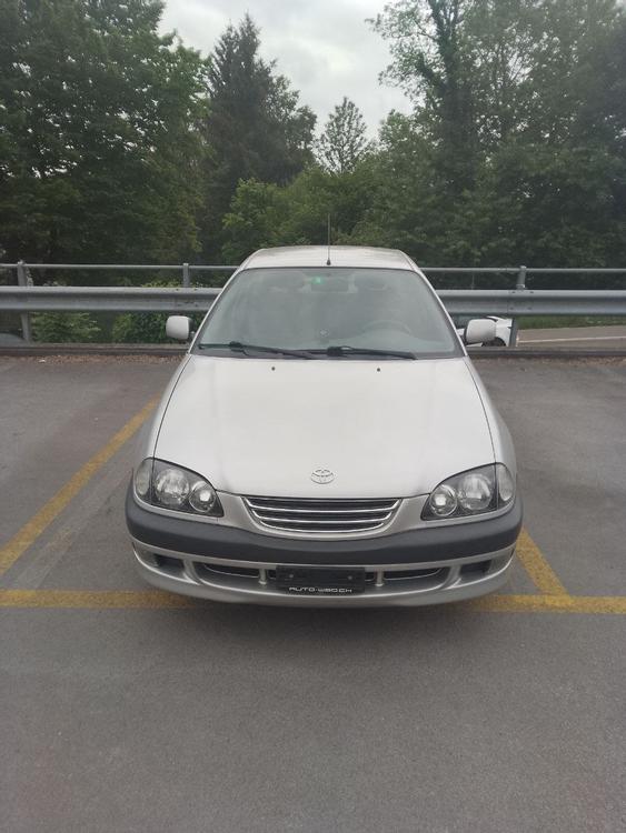 Toyota Avensis 2.0