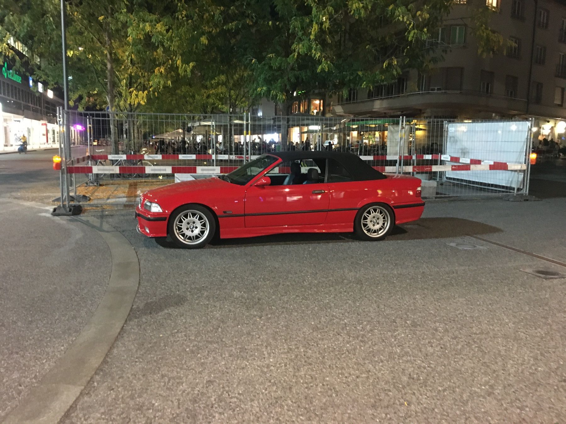BMW Autos: BMW 318i Cabrio E36 M-Technic – Gebraucht aus Aproz (Nendaz) von conquestofparadise 1