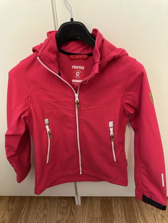 NEW Reima Softshell Jacket size 140