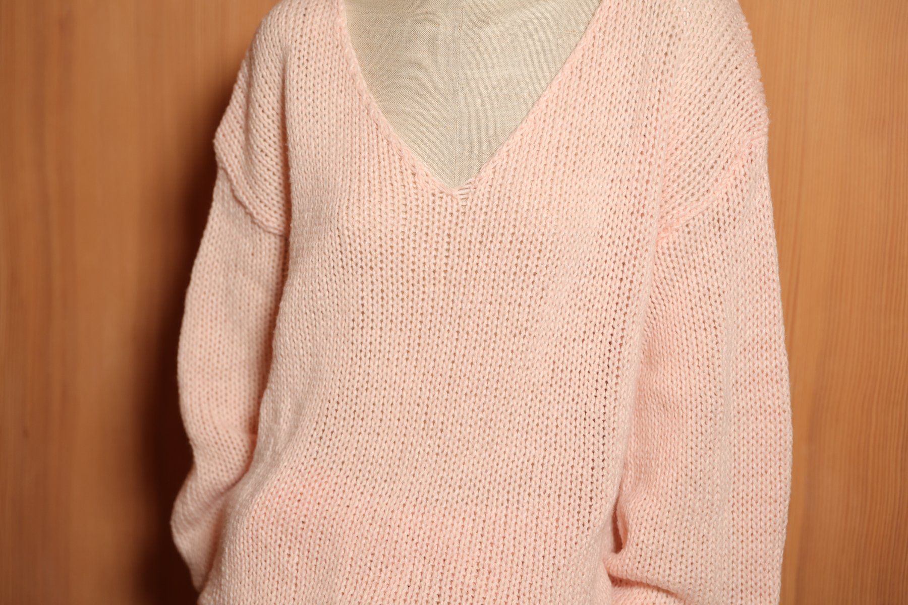 Pullover & Sweatshirts: Oversize Grobstrickpullover, lachsfarben, 44/46, neu – Neu (gemäss Beschreibung) aus Thusis von cwe_7gjm 1