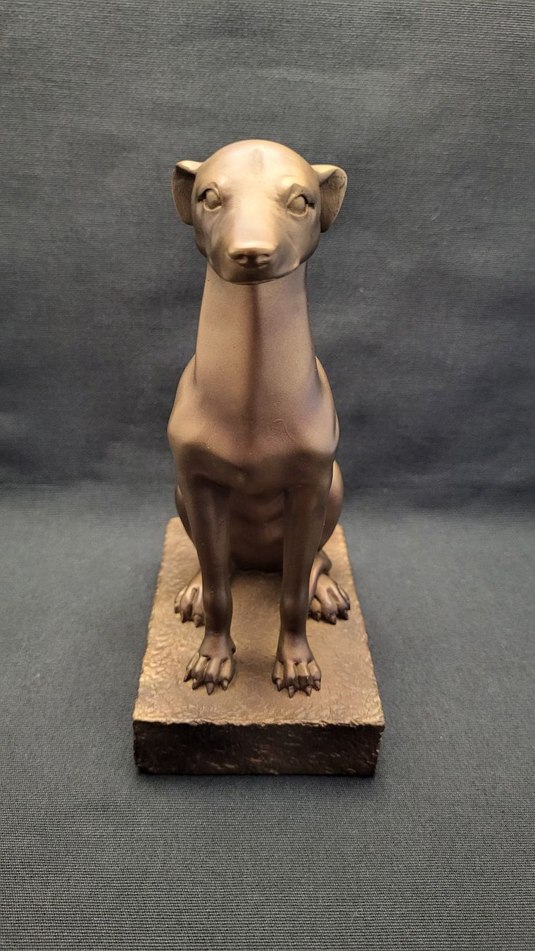 Figuren: Windhund-Figur – Gebraucht aus Basel von spinne02 2