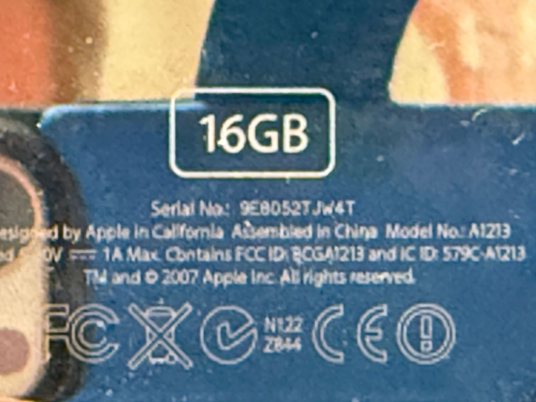 Apple Lecteur media portable: Apple iPod Touch 16GB – Défectueux à Reinach BL par the_Advocat 2