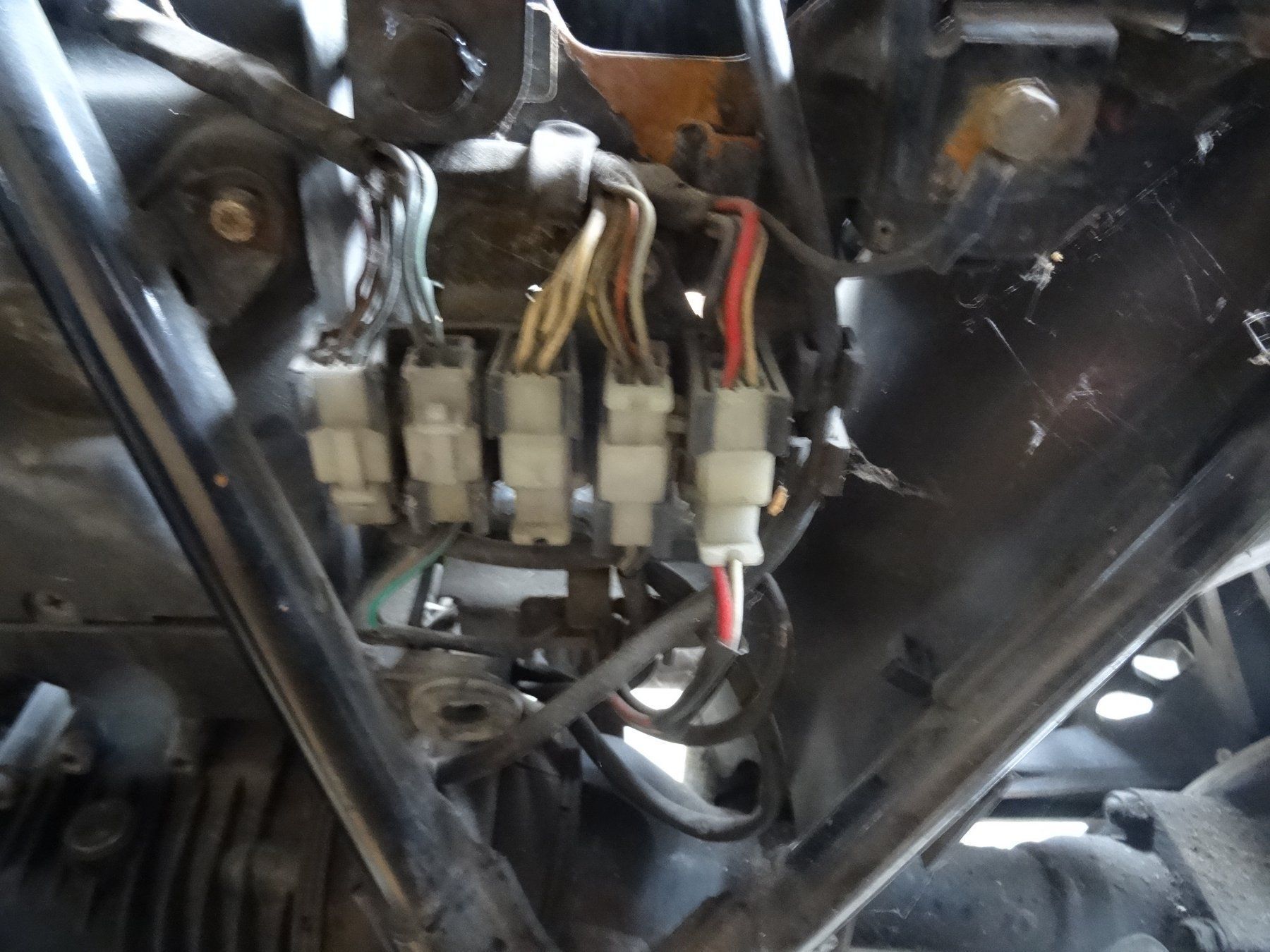 Yamaha Strada: YAMAHA  XS750     1T5    VETERAN – Usato da Niederbipp venduto da mission55impossibile 7