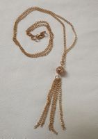 Goldene Kette mit Quasten Anhänger