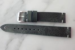 HANDGEFERTIGTES UHRENARMBAND AUS LEDER  18mm.