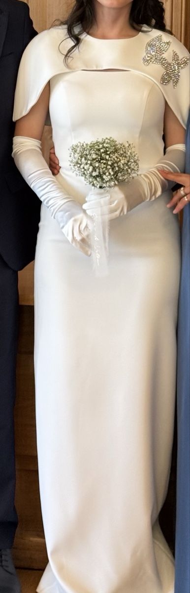 Vestiti: Hochzeitskleid/ Standesamt, Grösse 38/40 – Usato da Ruggell venduto da Yamamoto 1