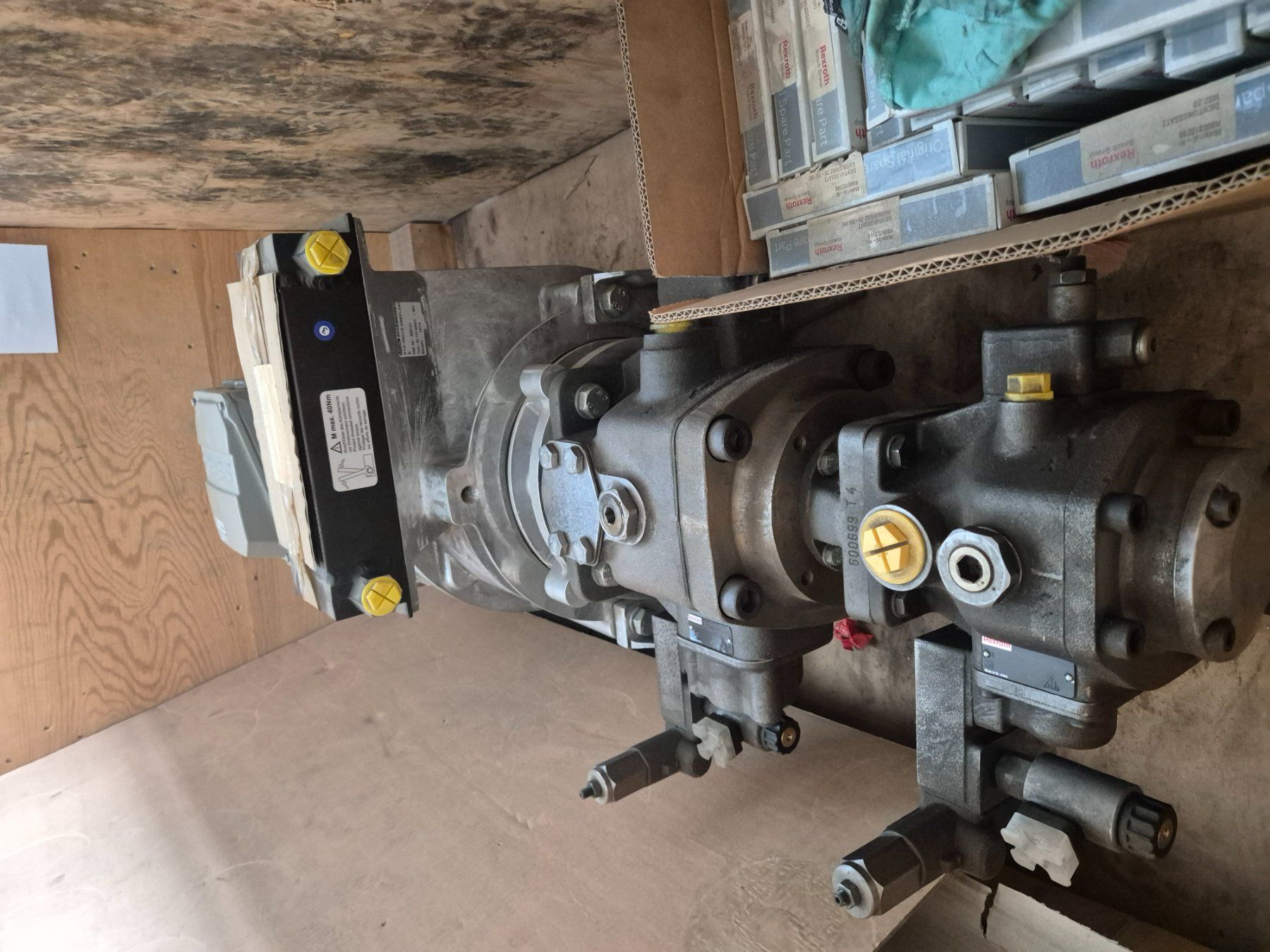 Pumpen & Teile: Rexroth Hydraulikpumpe mit Siemens Motor – Gebraucht aus Thalwil von Moritz.A 8