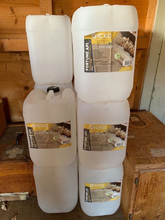 Sterk Plast C30R Kanister Mit Hahn - 30 Liter Fassungsvermögen, 36x30x40 Cm