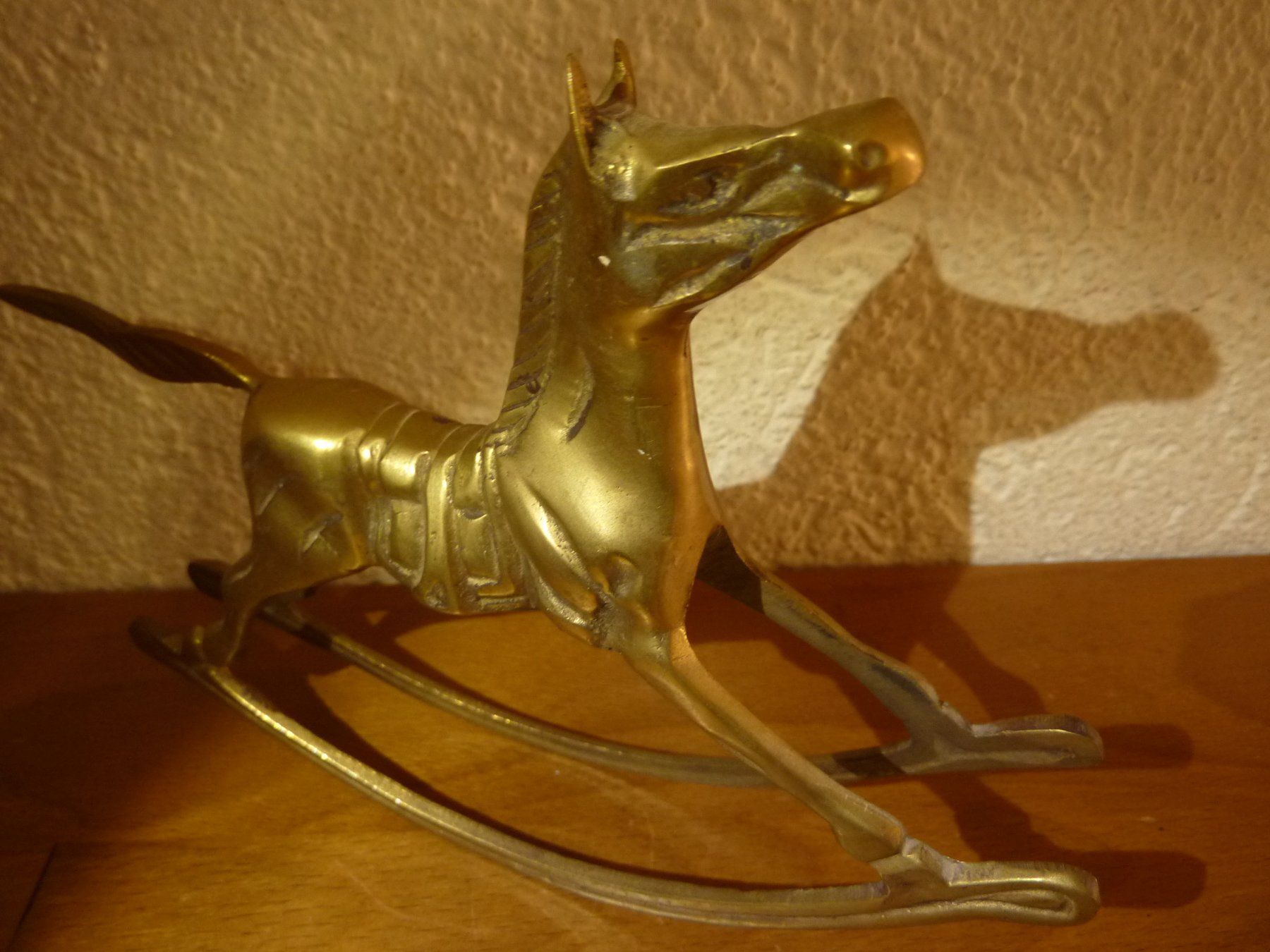 Statuette: Süsses Schaukelpferd Messing Länge 17cm Höhe 13cm – Usato da Hochfelden venduto da swissice 3