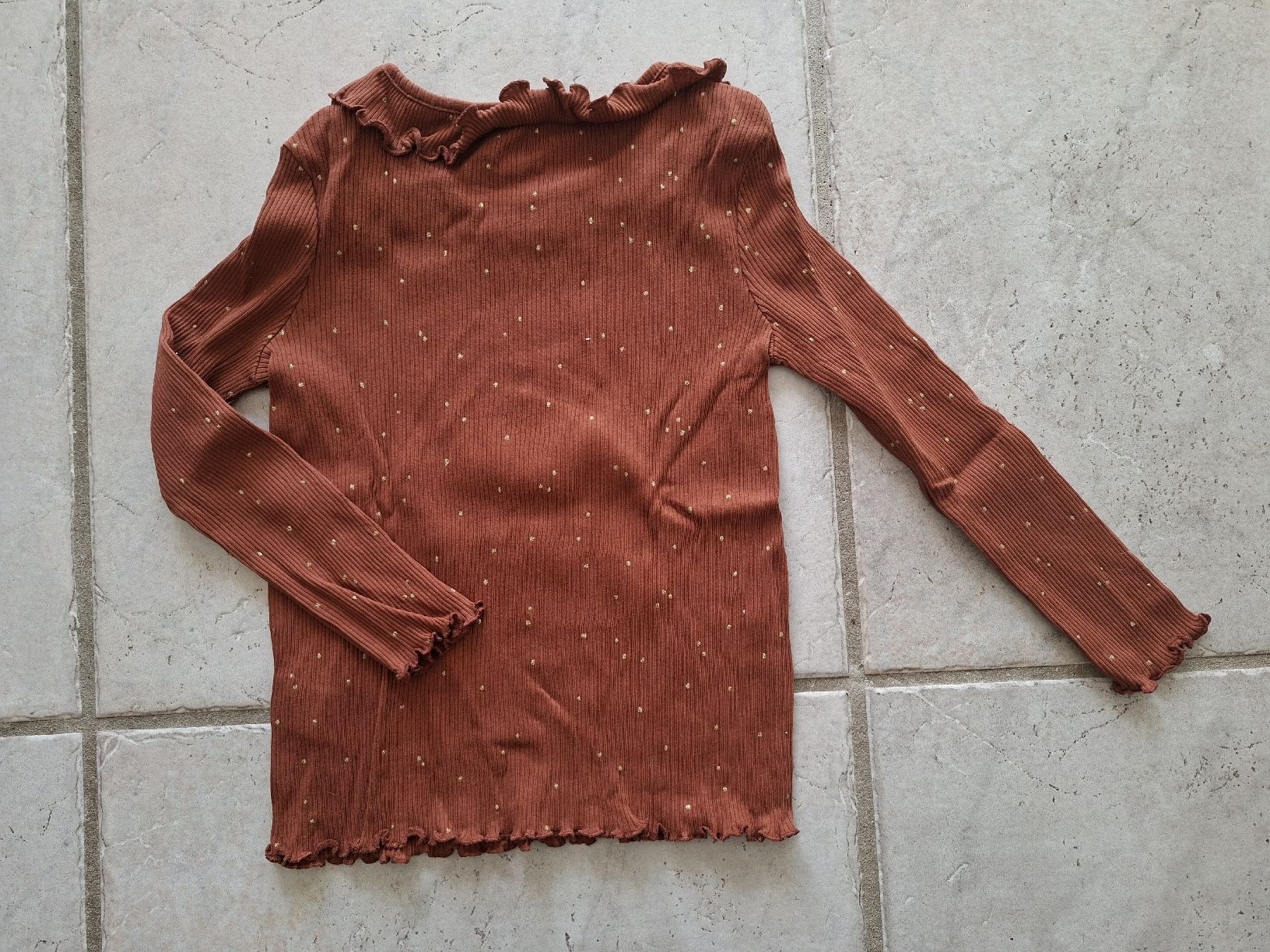 C&A Pullover & Sweatshirts: Langarmshirt, Gr.122 – Gebraucht aus Seuzach von Strandkorb_ 2