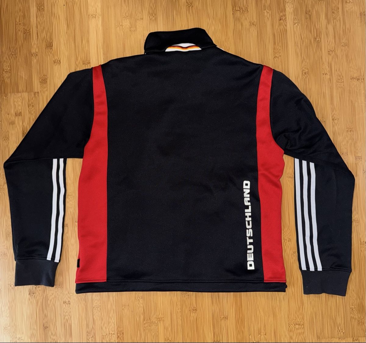 Adidas Giacche: Adidas Fifa World Cup 2006 Trainerjacke – Usato da Brienz BE venduto da jeyjeyyyyy 5