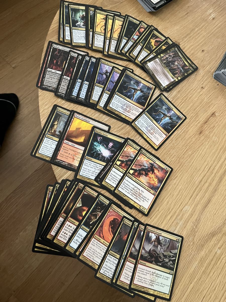 Giochi: Magic: The Gathering Sammlung – ca. 380 Karten + Deckboxen + – Usato da Zollikerberg venduto da robinho_ 1