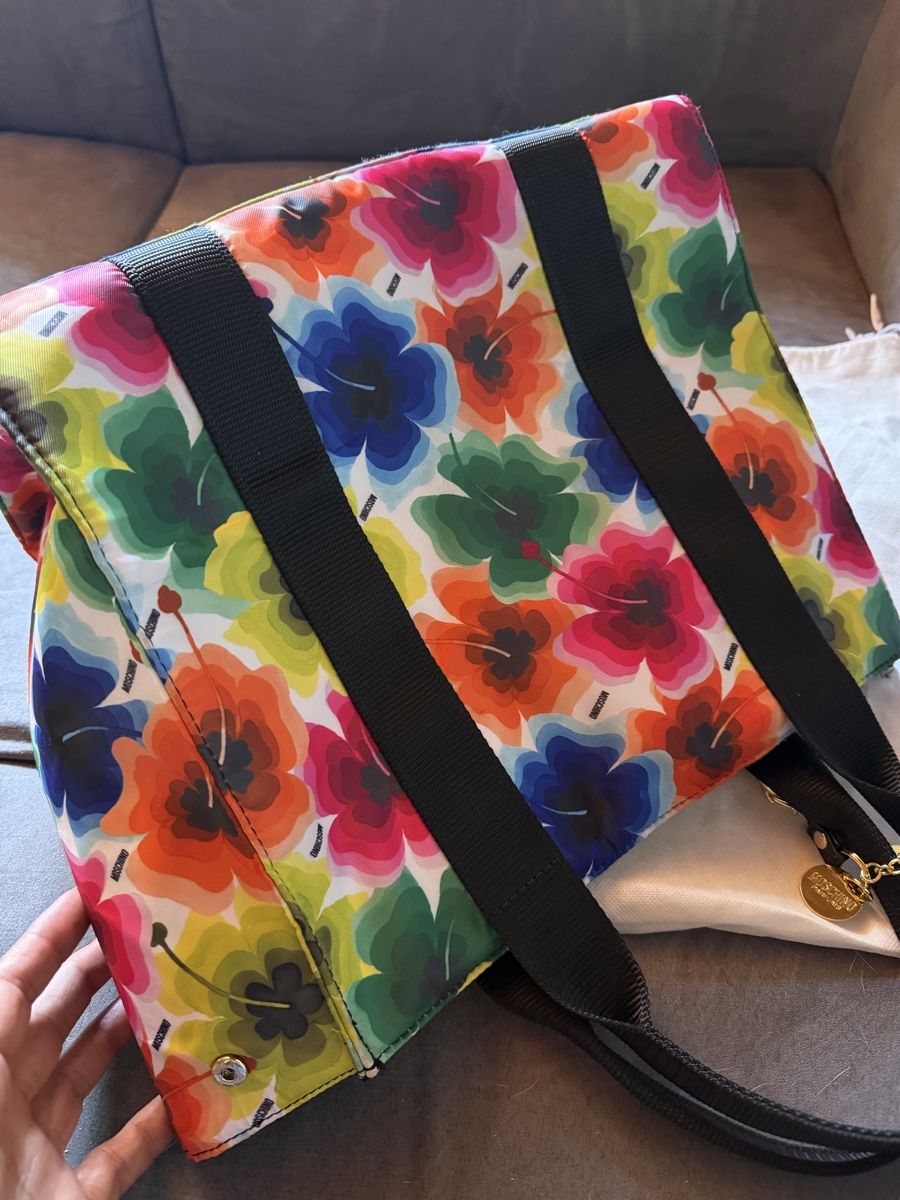 Moschino Taschen für Damen: Sac à main véritable Moschino édition limitée – Neu (gemäss Beschreibung) aus La Sagne VD von jeliquidetout 2