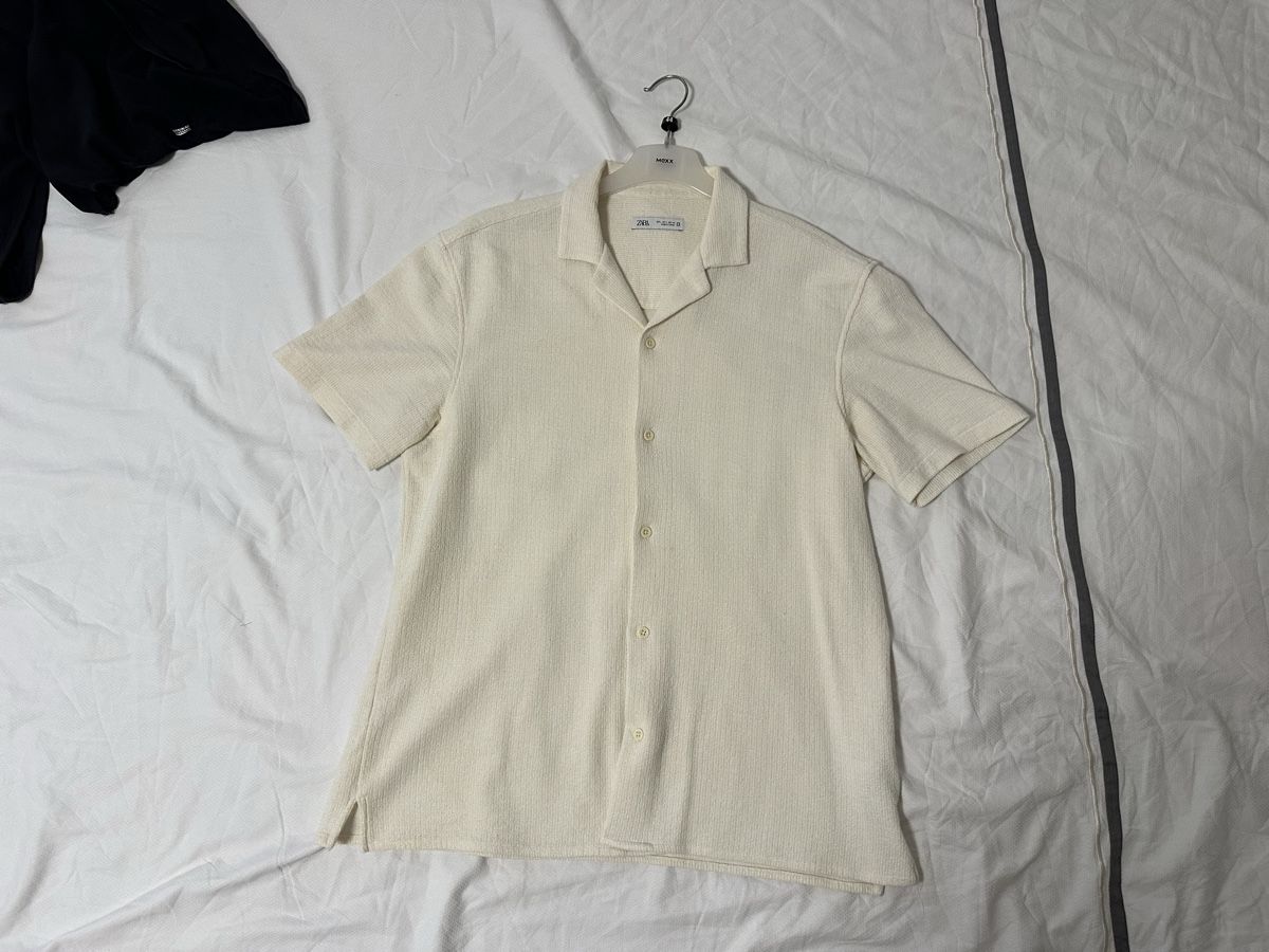Zara Camicie: Herren Hemd Zara Creme – Nuovo (secondo la descrizione) da Sirnach venduto da michaeltadic