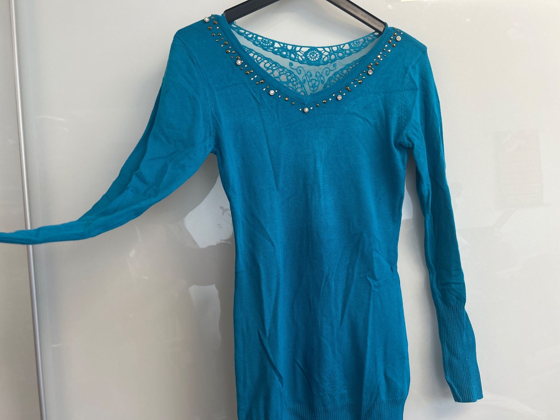 Maglioni & Felpe: Pullover Lang Figurbetont Strass Spitze 1 Size Neu – Nuovo e nell'imballaggio originale da Regensdorf venduto da Spyke55 2