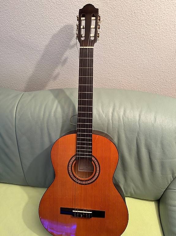 Strumenti musicali: Gitarre klasisch – Usato da Zürich venduto da Cibin 4