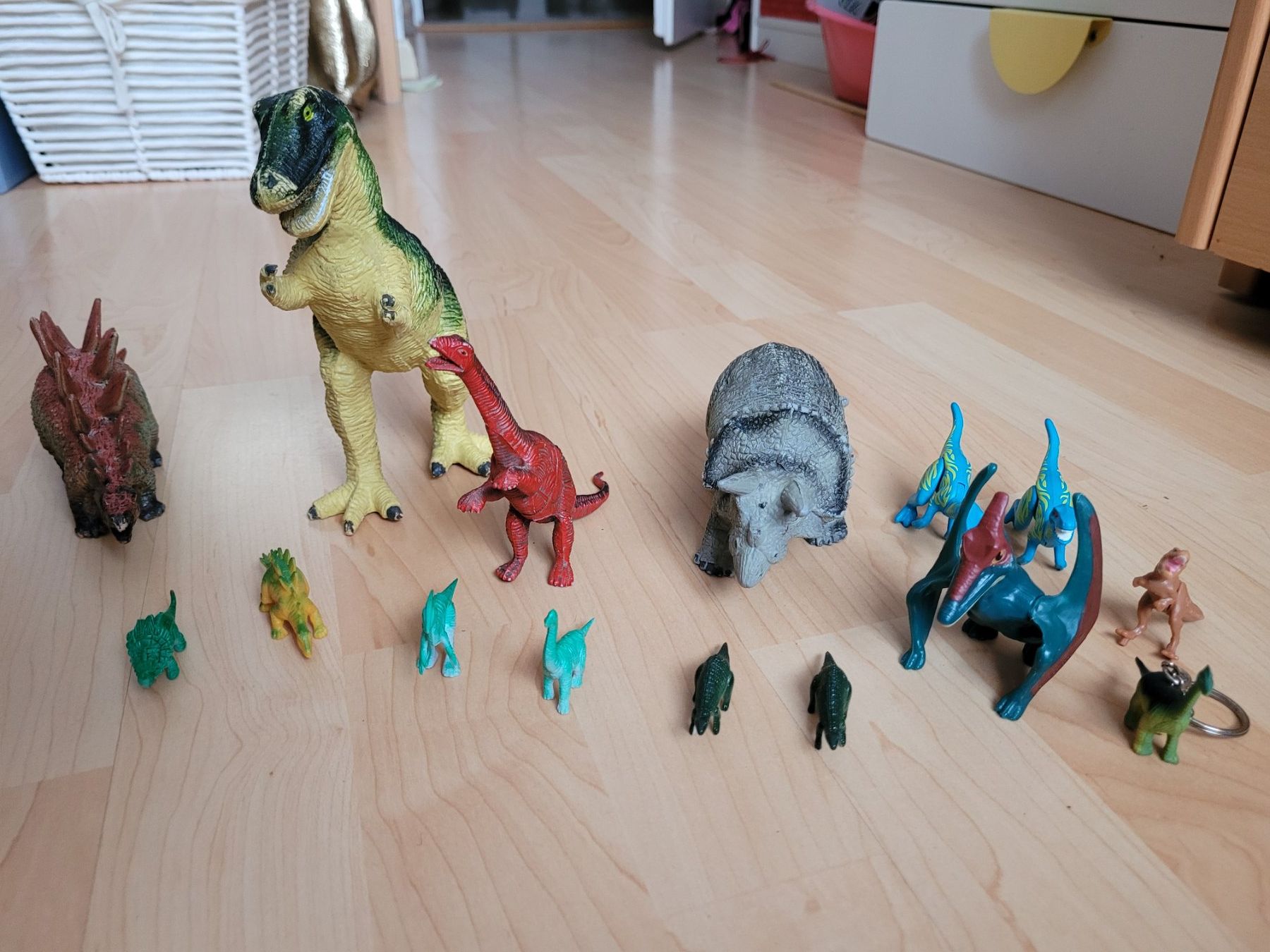 Jouets: Dinofiguren – D'occasion à Uster par Gabi64 1