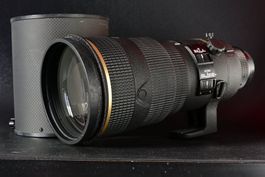 Nikon Nikkor 300mm f/2.8 AF-S (sehr scharf)