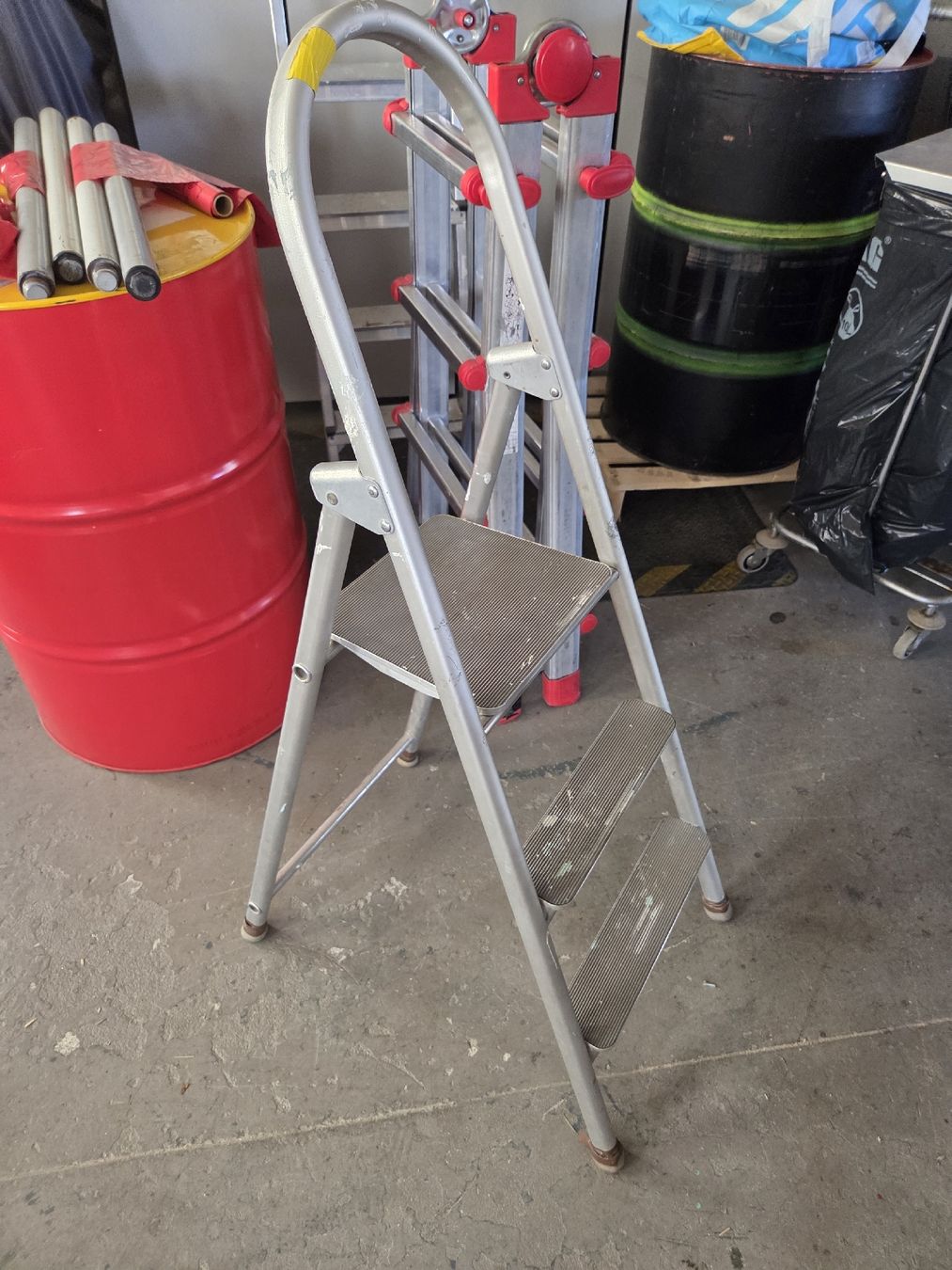 Hailo Scale: Aluminium Leitern Konvolut – Usato da Oberhasli venduto da General-Dealer 5