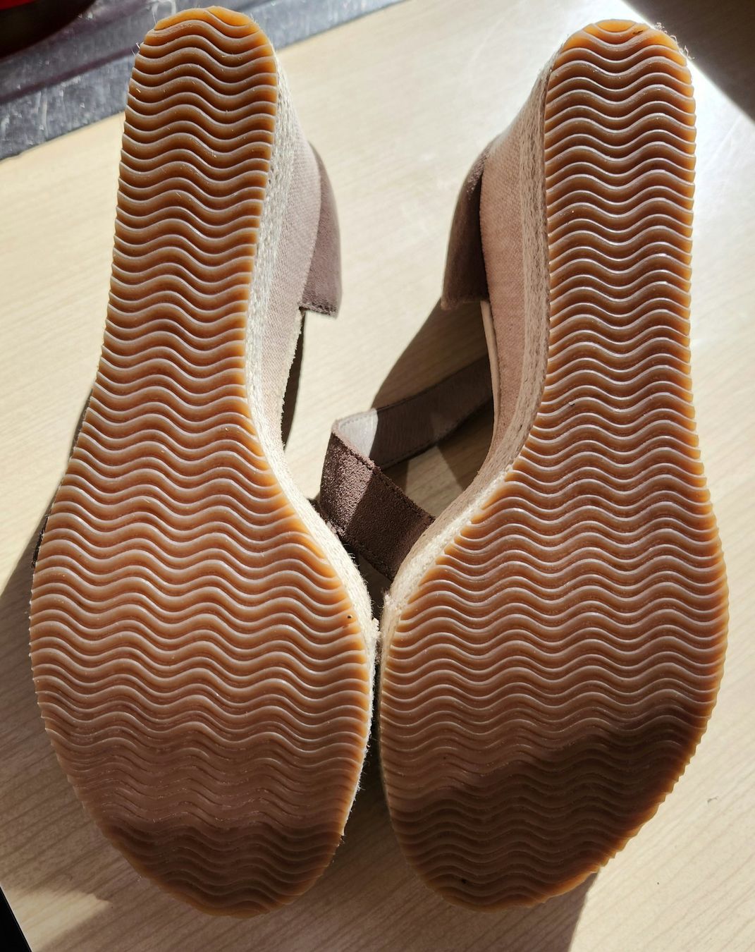 Palladium Scarpe da donna: PALLADIUM Sandales compensées taille 39 – Usato da Neuchâtel venduto da Virg30 5