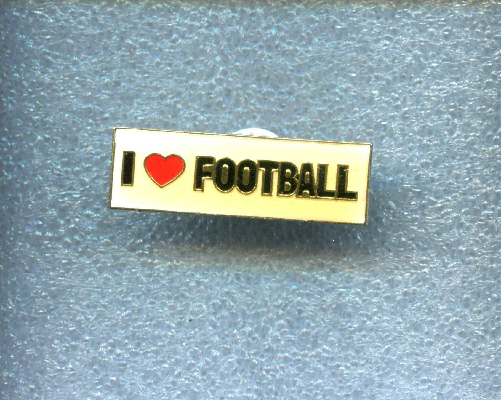 Placchette & Badge: I Herz FOOTBALL – Usato da Winterthur venduto da Sammleroase