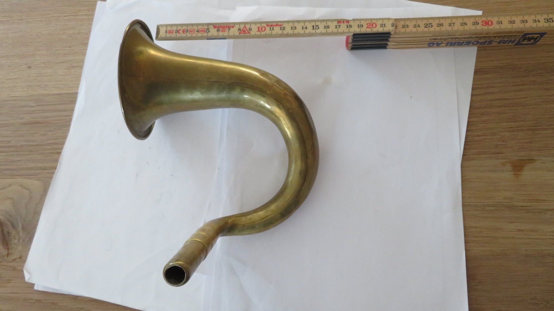 Strumenti musicali: Horn messing um 1900 gemarkt mit Etienne Teste Paris – Usato da Wetzikon ZH venduto da morda1954