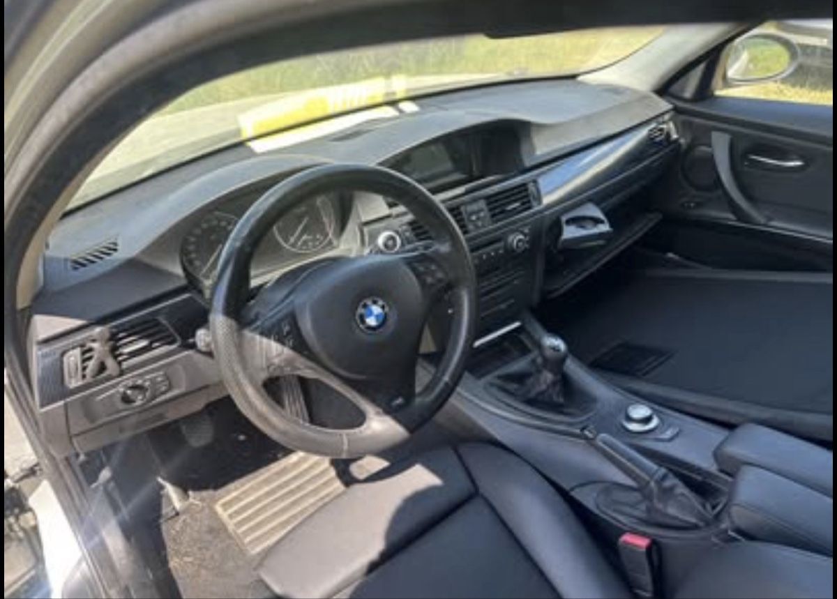 BMW Automobili: BMW 320D Moteur cassé – Difettoso da Monthey venduto da gla_jw8q 7