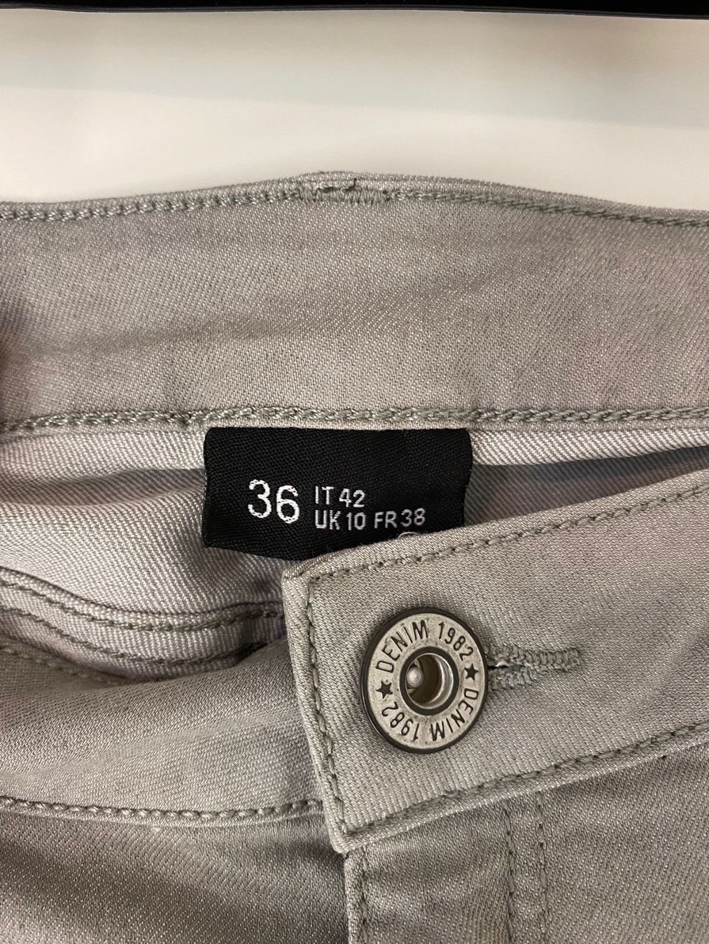 Pantaloni: Takko Shorts Damen Gr. 36 – Nuovo (secondo la descrizione) da Frauenfeld venduto da LIL_NA 1