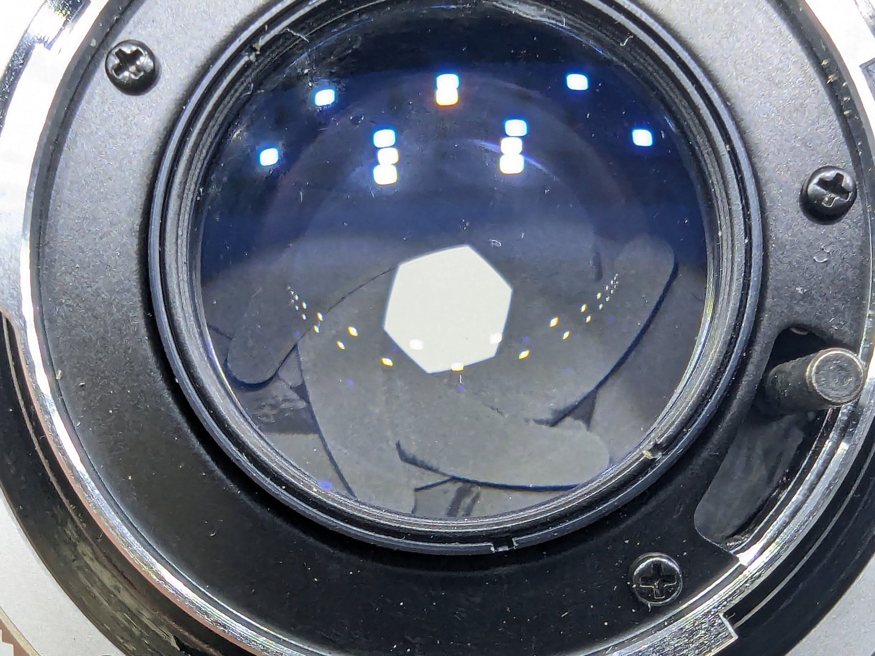 Minolta Fotocamera: Minolta SRT101 mit Objektiv – Usato da Bischofszell venduto da Blende2 4