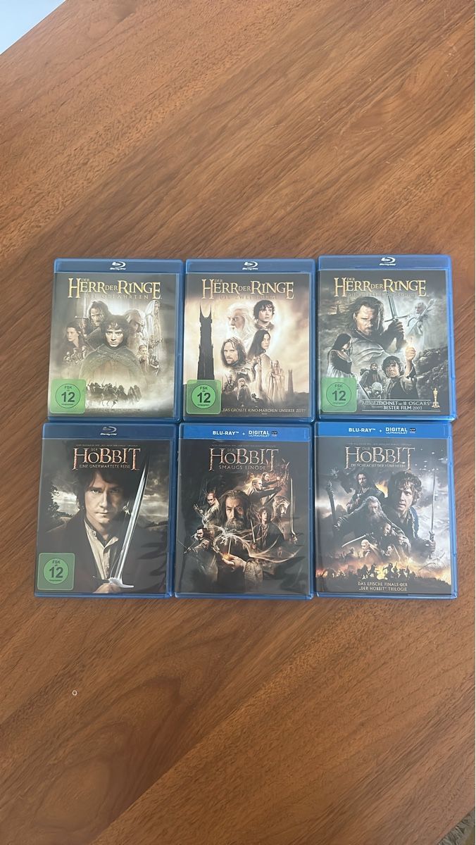 Tous les DVDs: Herr der Ringe & Hobbit - Blu-ray-Sammlung – D'occasion à Bern par Sunne2003