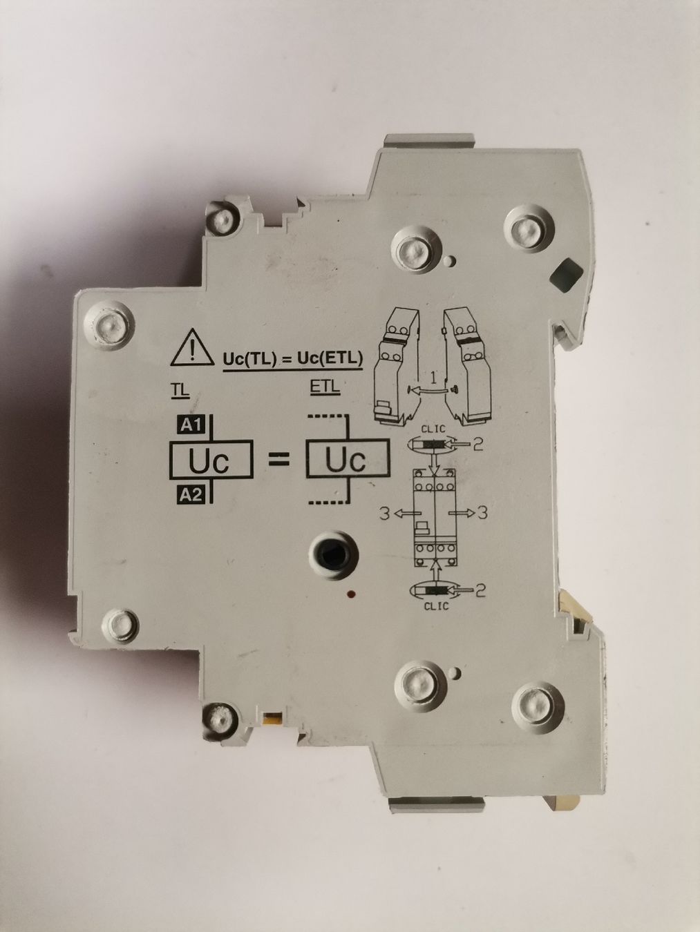 Schneider Componenti elettronici: Merlin Gerin multi 9 TL ETL Relais – Usato da St. Gallen venduto da Bir_Rer 1