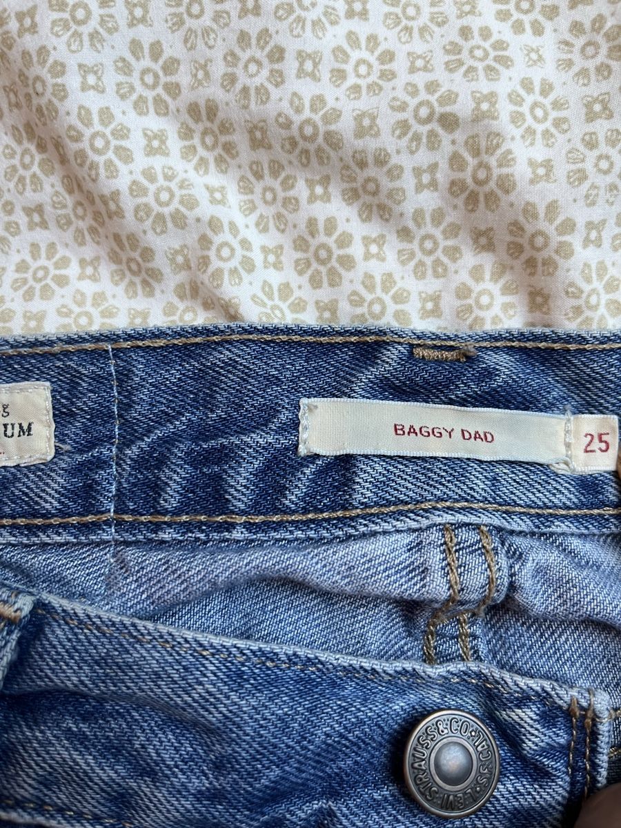Levi's Jeans: Levi's Baggy Dad Jeans Gr. 25 – Gebraucht aus Biel/Bienne von nurrund 3